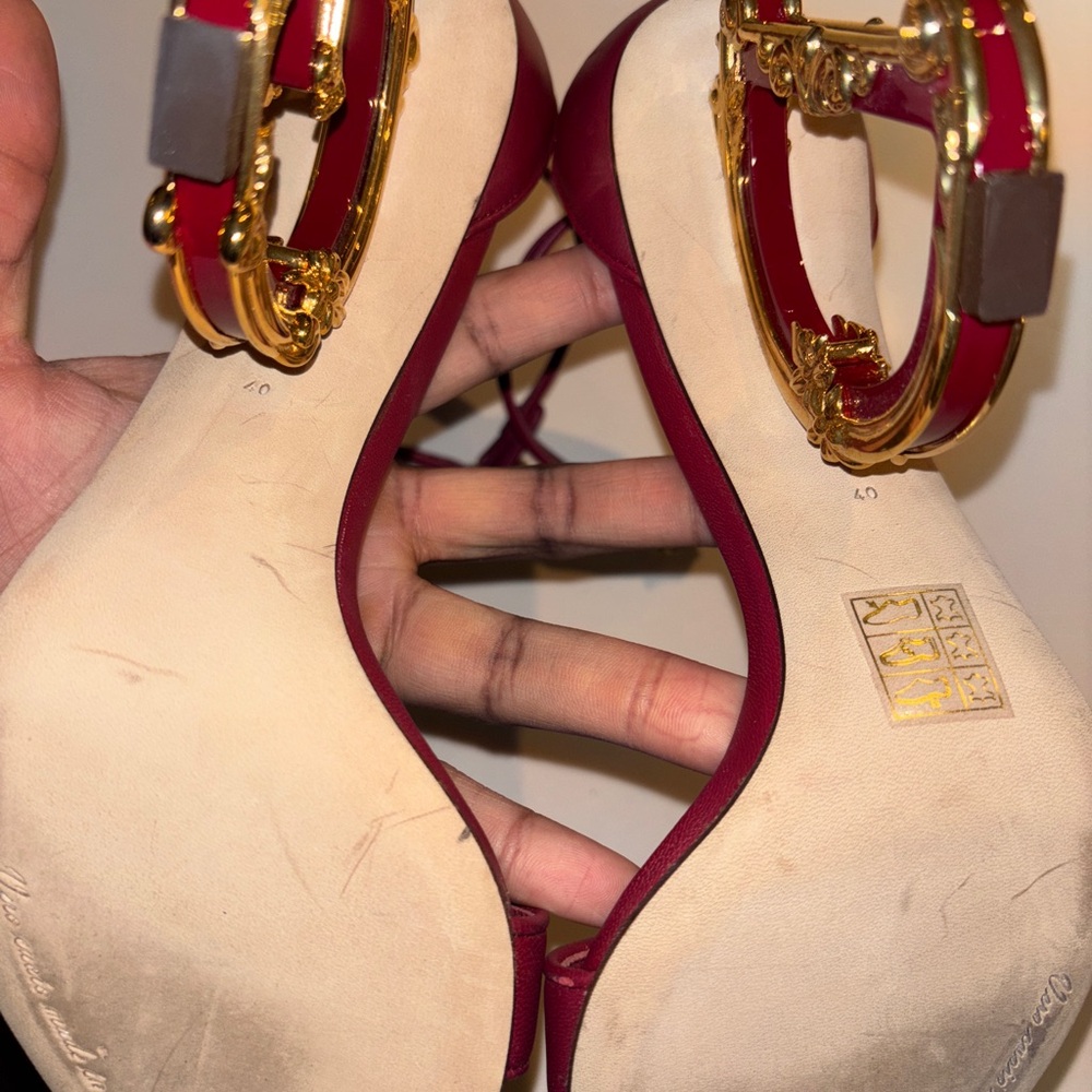 Dolce & Gabbana Sculpted- Heel DG Leather Heels - Picture 4 of 7